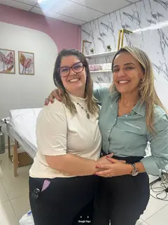 Rafaela com cliente